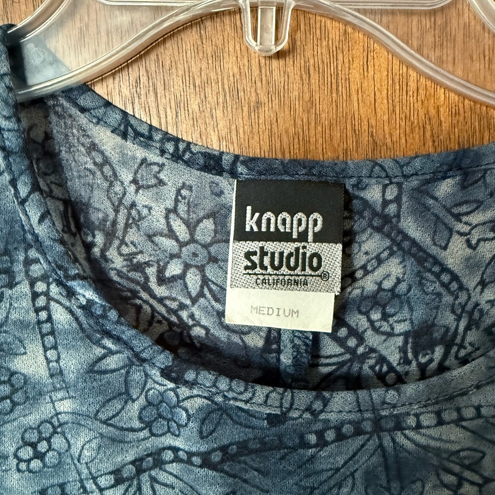 Blue Patterned Maxi Dress with Subtle Print - Picture 2 of 5